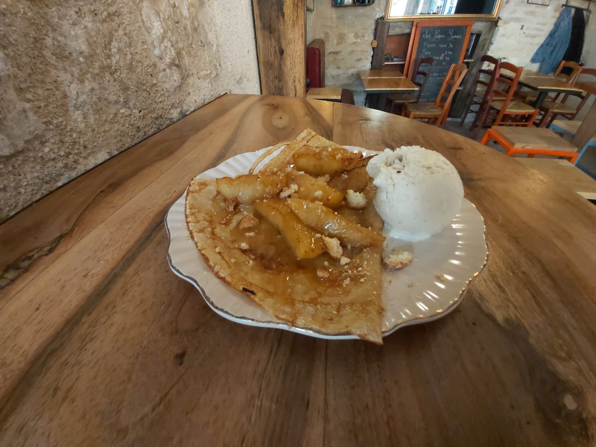 Crêpe au caramel et cidre